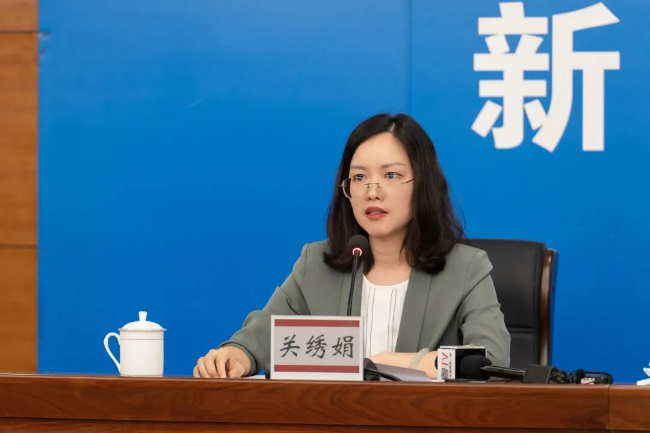 微信图片_20251016215641_916_352.jpg